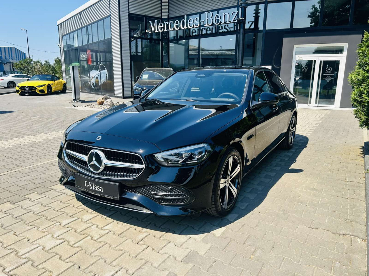 Mercedes-Benz C 180  -  2025