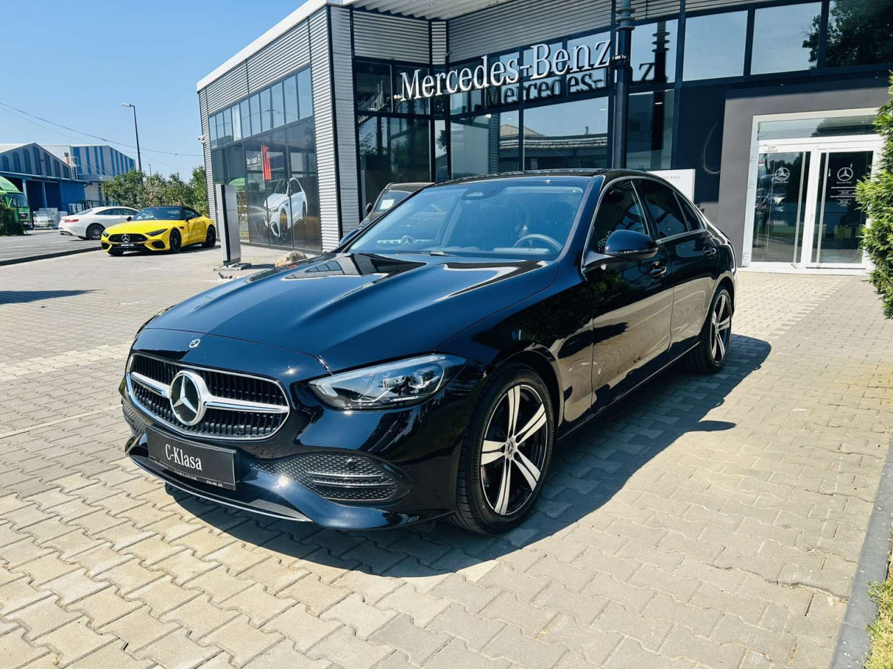 Mercedes-Benz C 180  -  2025