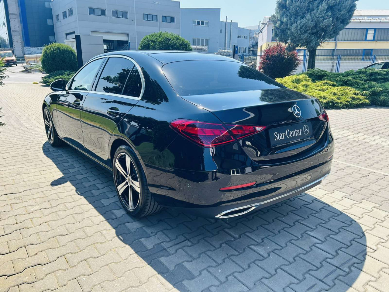 Mercedes-Benz C 180  -  2025