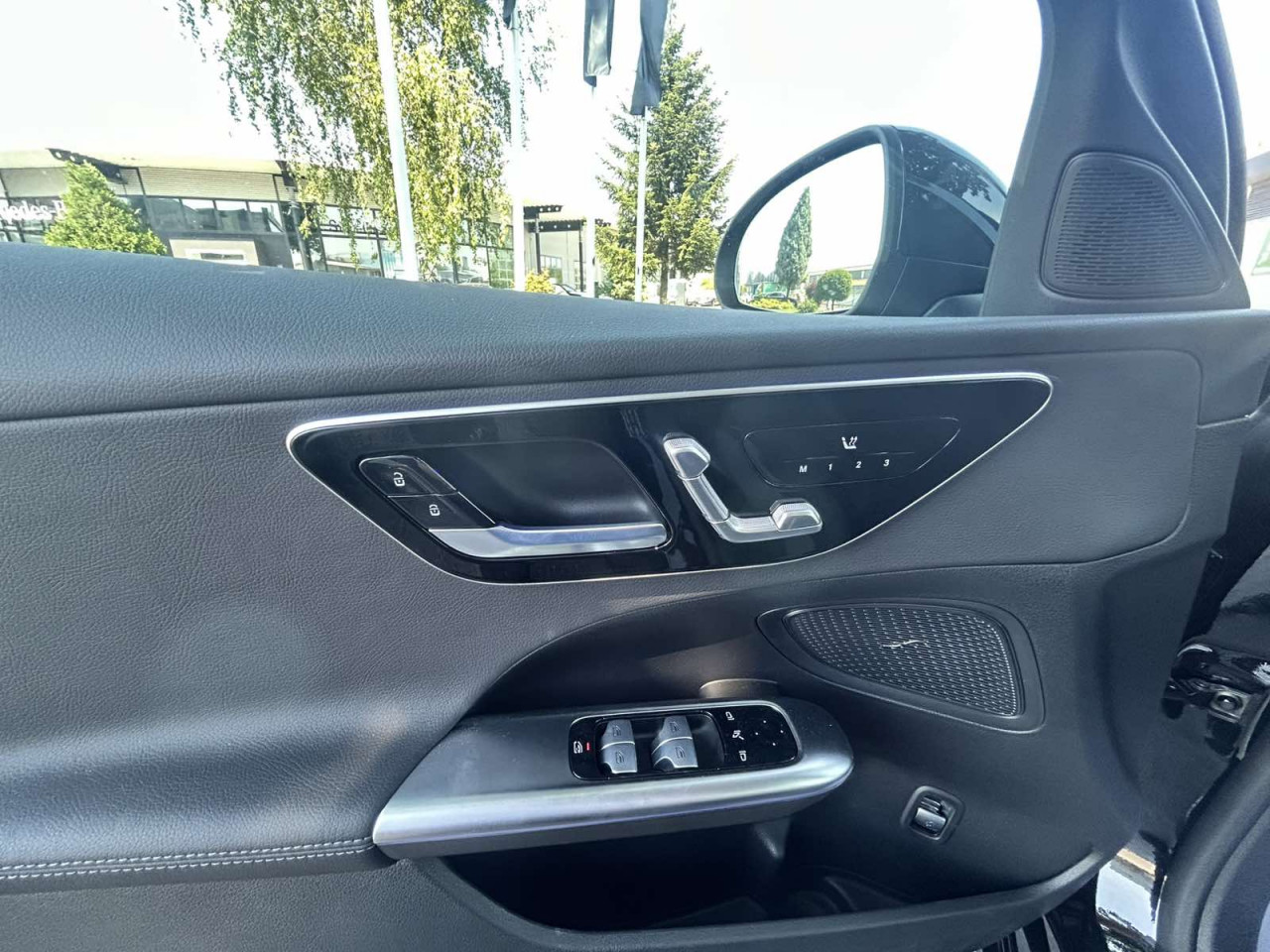 Mercedes-Benz C 180  -  2025