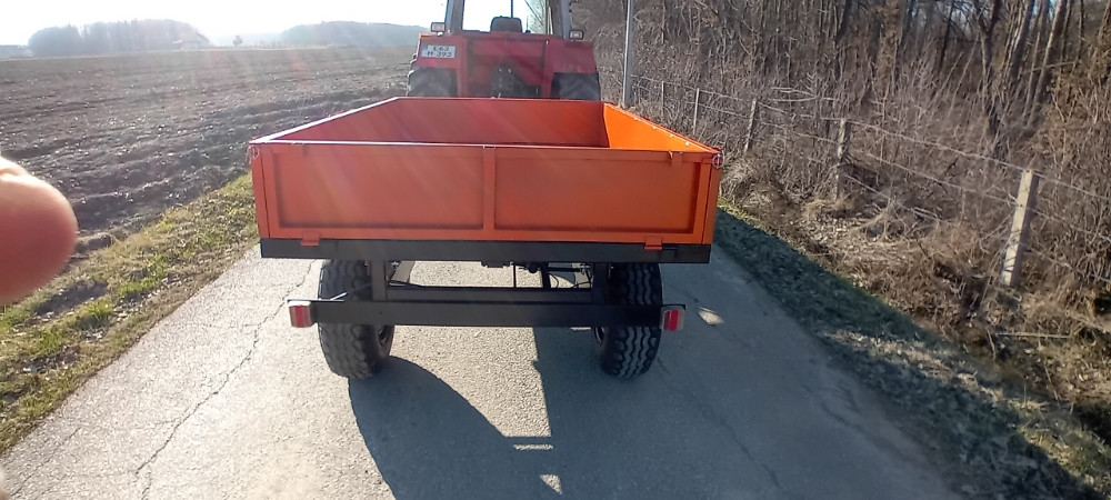 Izrada traktorskih prikolica i prikljucaka