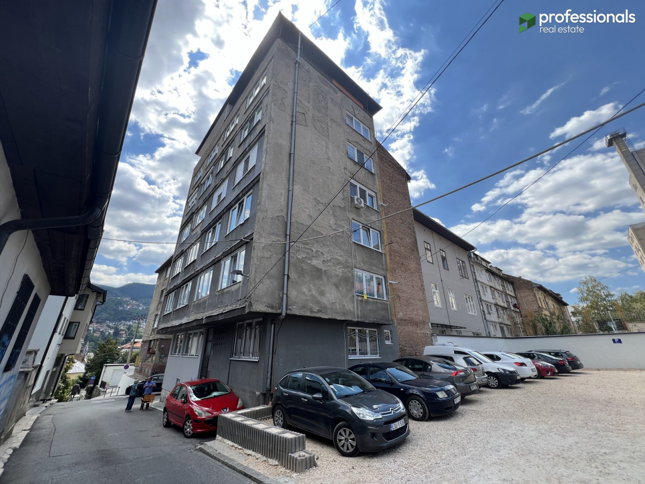Trosoban stan Centar Sarajevo