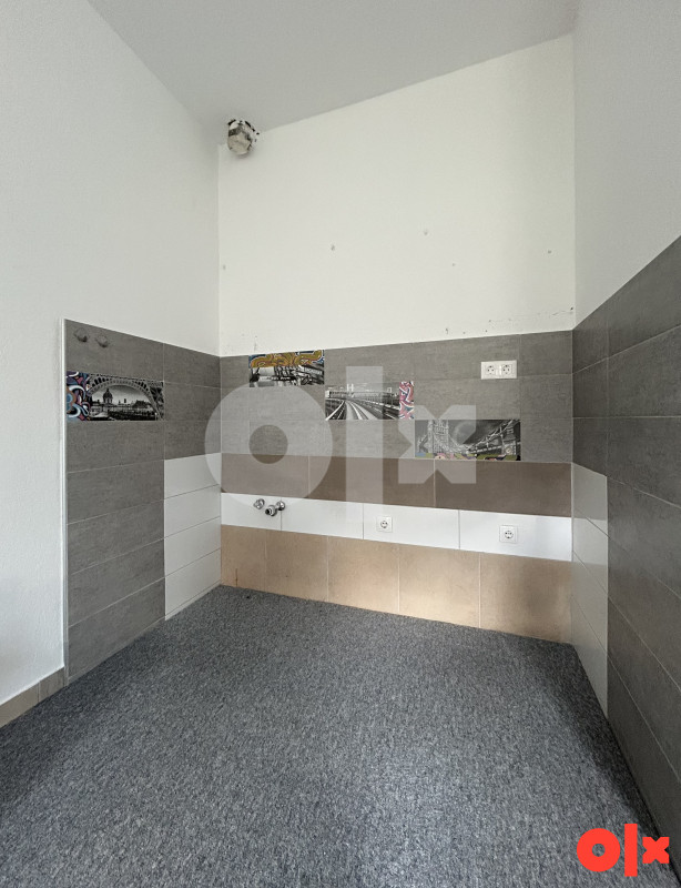 GRUNT - Poslovni prostor- Novo Sarajevo 139 m2 8