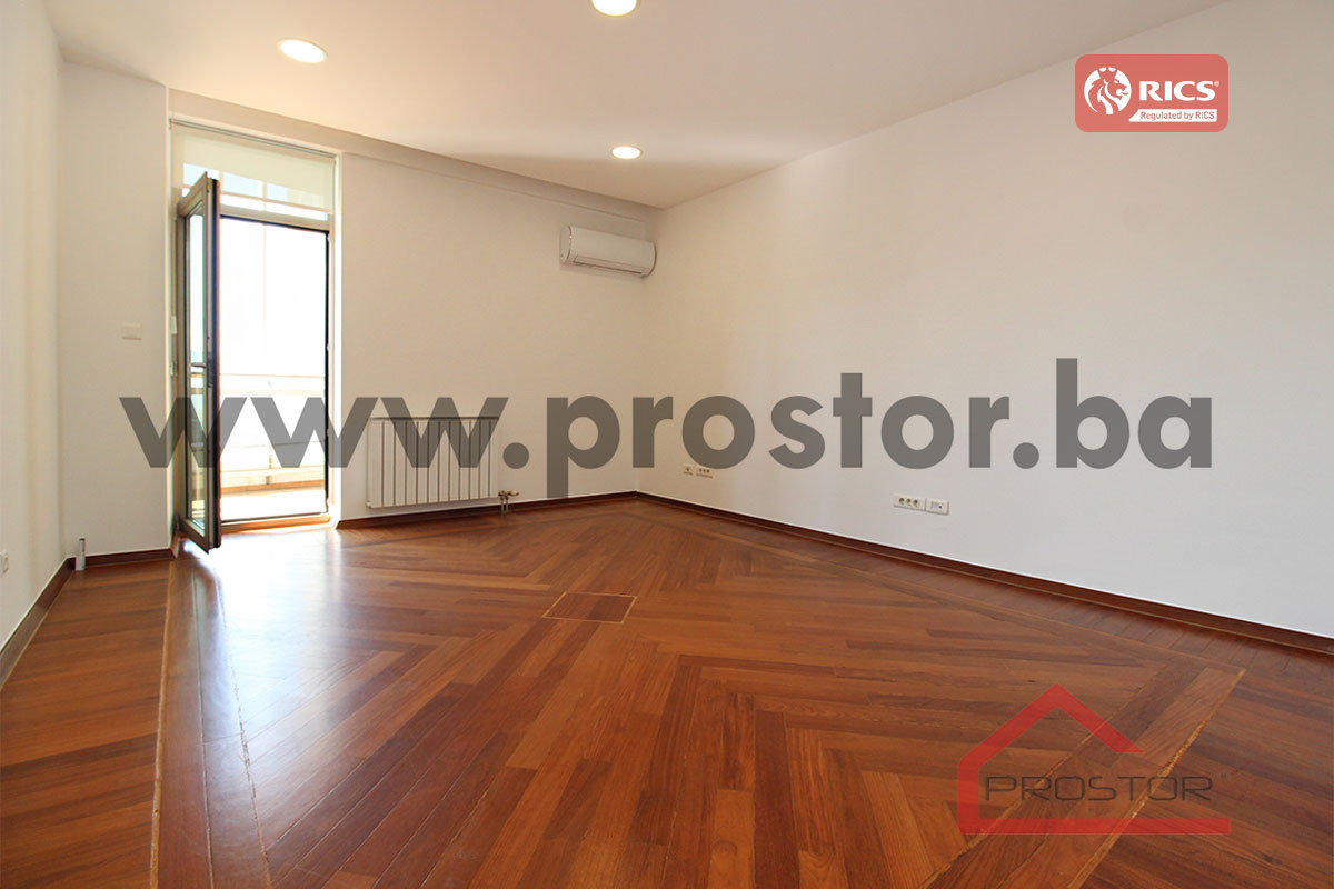 PROSTOR prodaje: Poslovni prostor, 146m2, Bosmal 2