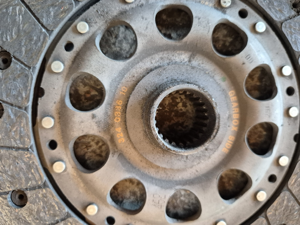 Bmw e46 e60 e61 e90 e91 e83 x3 m47 2.0d ZAMAJAC SET KVACILA 320d