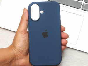 Silikonska maska iphone 16 dark blue  ORIGINAL
