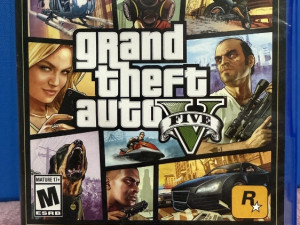 Igrica ps4 Grand theft auto