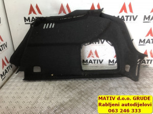 Obloga u gepeku DESNA Audi A3 8V 2016 8V5863888L