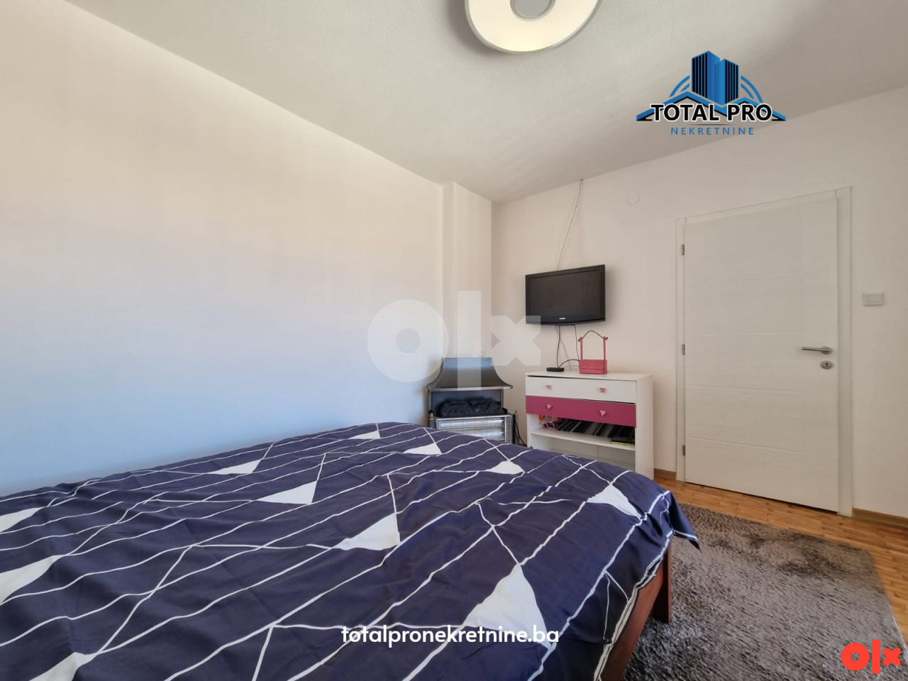 TOTAL PRO/ Trosoban stan 60 m2 / Velešići 11