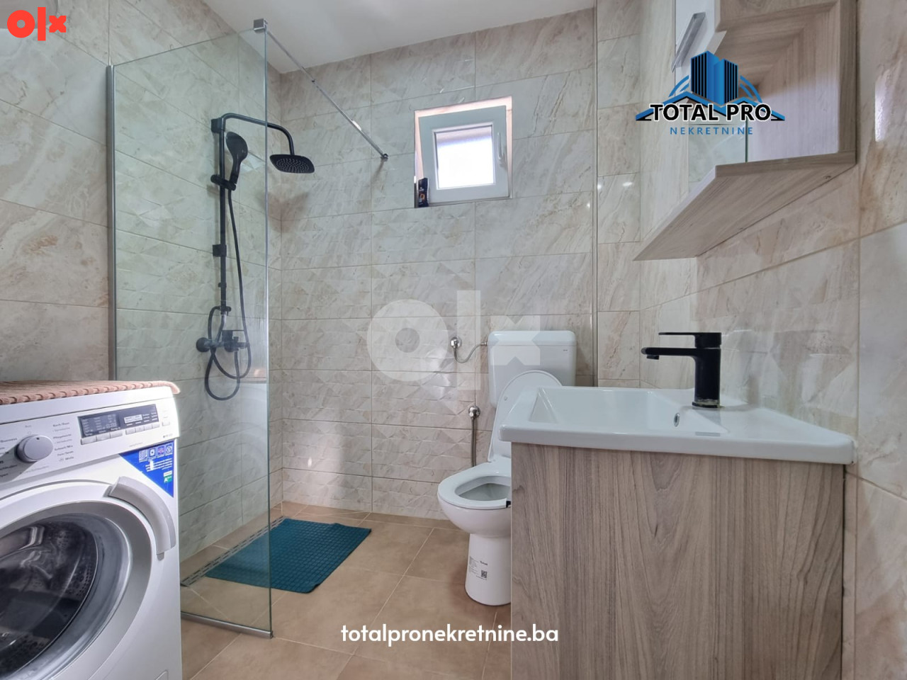 TOTAL PRO/ Trosoban stan 60 m2 / Velešići 16