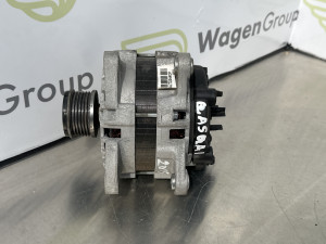 Alternator Nissan Qashqai 2015 (fotografija 1)