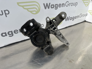 Nosac motora Nissan Qashqai (fotografija 2)