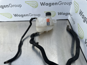 Boca vode Nissan Qashqai 2015 (fotografija 2)