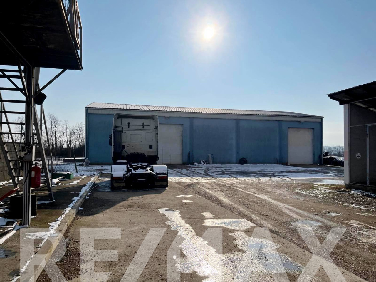 Industrijski kompleks sa plinskim i naftnim terminalom,Gradiška