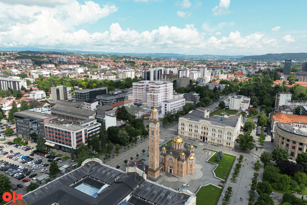 Luksuzan trosoban stan 90m2 Bijeli dvor Banja Luka 11
