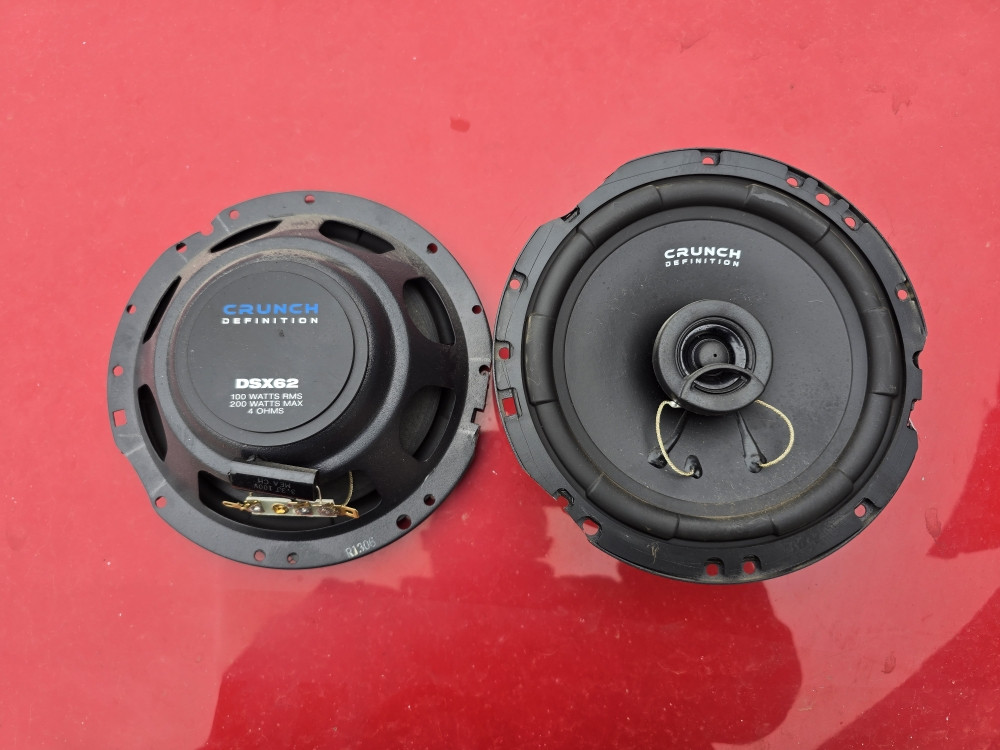 ZVUCNICI CRUNCH DSX62 zvucnik 200 w