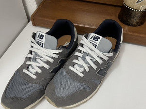 New balance 373