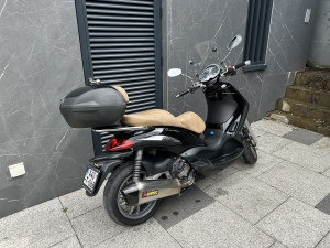 Piaggio Beverly 500 ie Cruiser Akrapovic