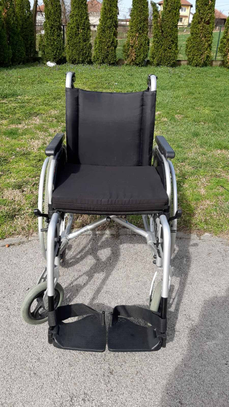 Invalidska kolica B+B sirina sjedala 44 cm