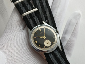 OSCO PARAT VOJNI STIL 15 JEWELS vintage mehanički muški ručni sat