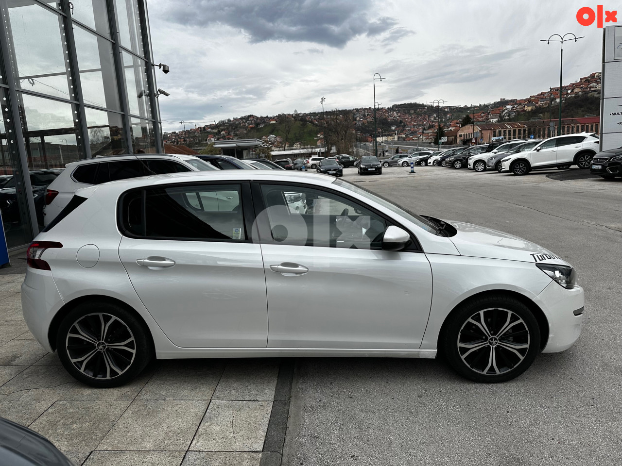 PEUGEOT 308 1.6HDi