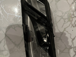 Škoda Octavia 5E lijevi far 5E1941015D