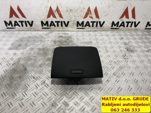 Pretinac ladica fioka VW Touareg 7P 2012 7P6857922