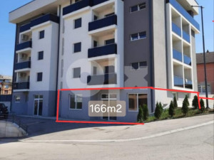 Poslovni prostor Velika Kladuša 3300 m2