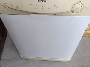 Masina za sudje - gorenje