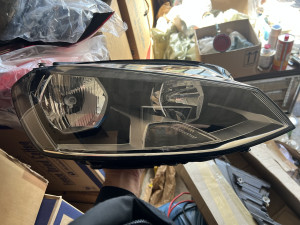 Vw Golf 7 Far desni halogen 5g1941006