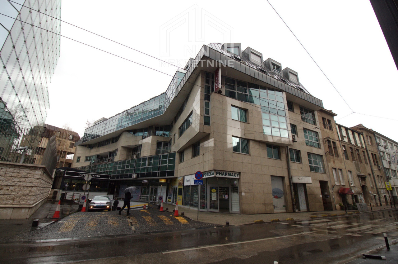 NN Nekretnine : Poslovni prostor 168m2 - Skenderija - Centar