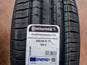 235 65 17 Continental ljetne gume r17