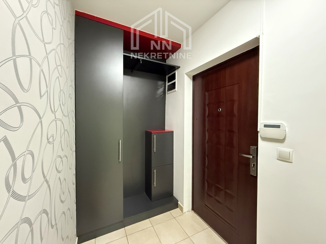 NN Nekretnine : Dvosoban stan/poslovni prostor - Stup - namješten 13