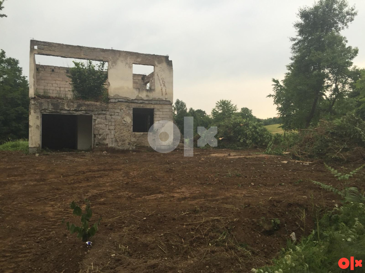 Vikendica Slatina (kadinjani)+400m2 placa 8