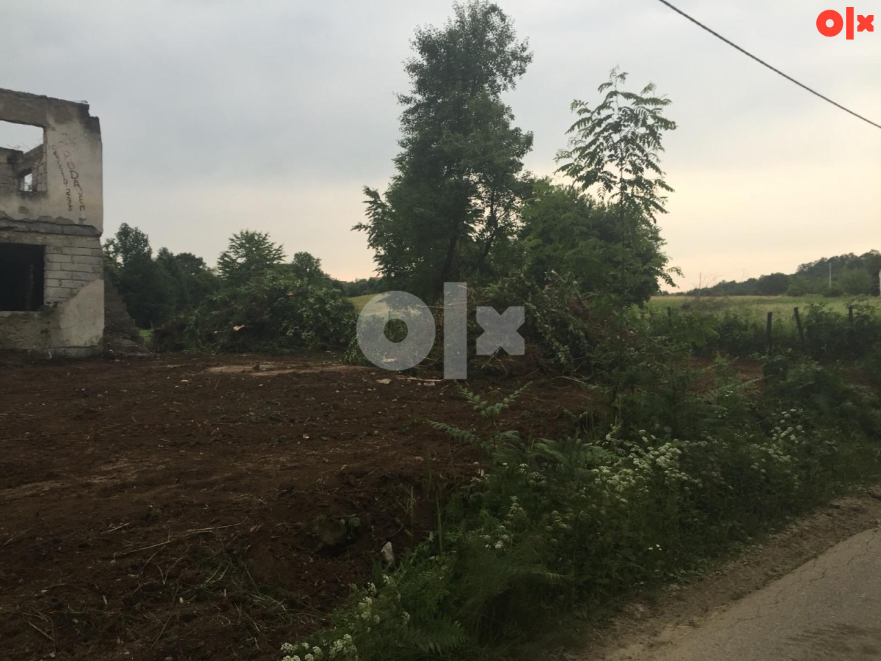 Vikendica Slatina (kadinjani)+400m2 placa 4