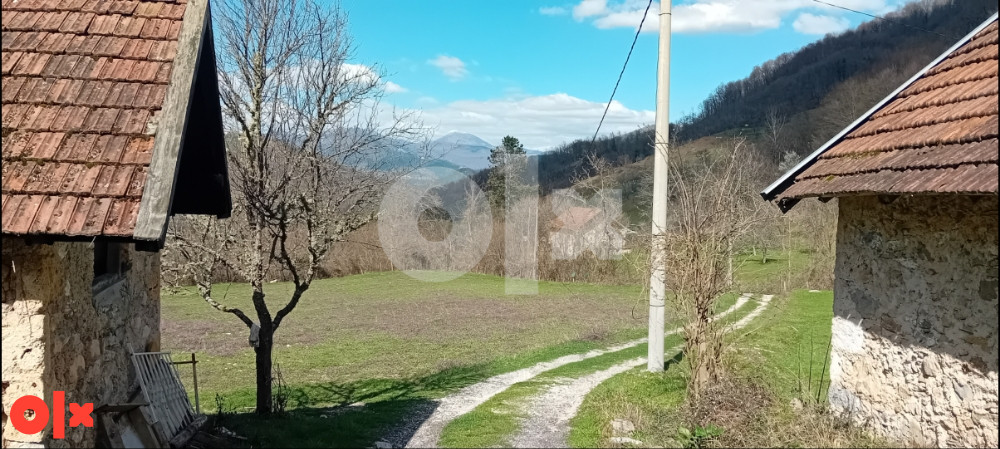 Prodaja zemljista  parcela   konjic 10