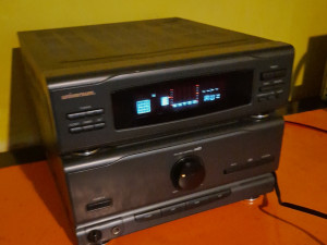 STEREO POJACALO 340 W 6 OMA ZVUCNICI AUX TUNER / RADIO ZAMJENA
