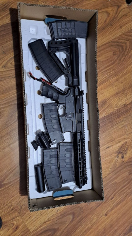 G&G M4 CM16 SRL DST mosfet 11.1 Airsoft replika
