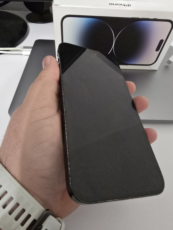 Iphone 14 max pro