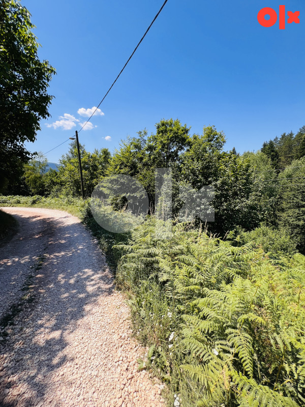 Zemljište Kalovita brda, Pale 1000m2 8