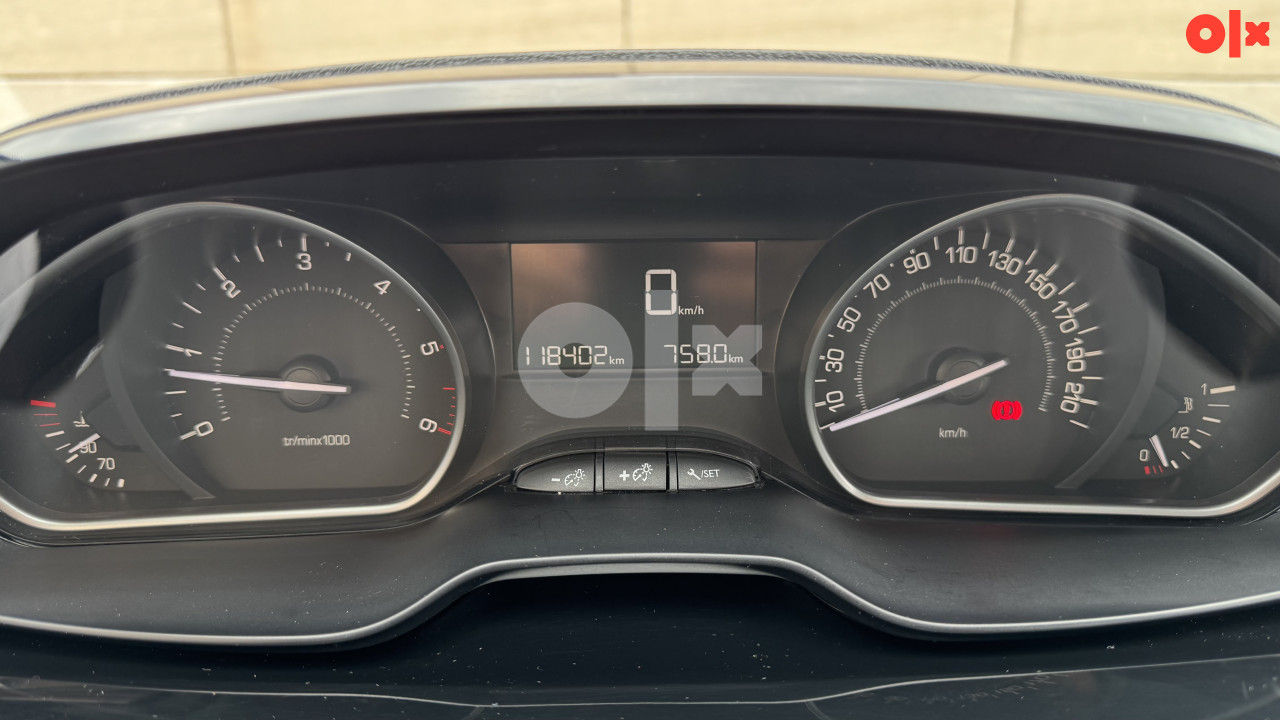 PEUGEOT 208 1.5 HDi "Premium Pack" Navigacija Facelift 118000km