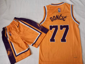 Košarkaški NBA dres Doncic La Lakers (dječiji) NOVO!!!