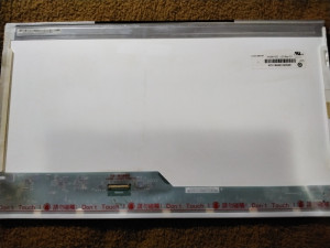 Asus K93s displej