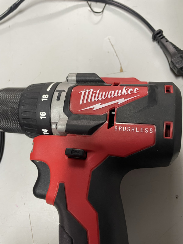 Milwaukee aku busilica  M18 CBLPD