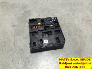 BSI kutija osigurača Nissan X-Trail T32 2016 284B7 4CE0A