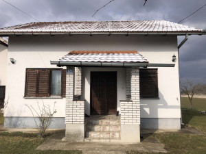 Kuća Kosjerovo, Laktaši, sa njivom i okućnicom 7830m2 photo 3