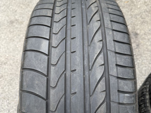 Prodajem 2 gume 305/40/20 Bridgestone
