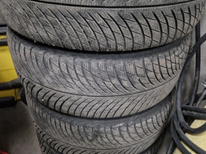 Gume 245 45 18 michelin kao nove
