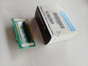 Motorola Spectra adapter HLN6285A