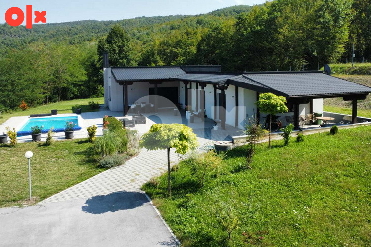 NOVO - Ekskluzivna vikend kuća sa bazenom i igralištem 2